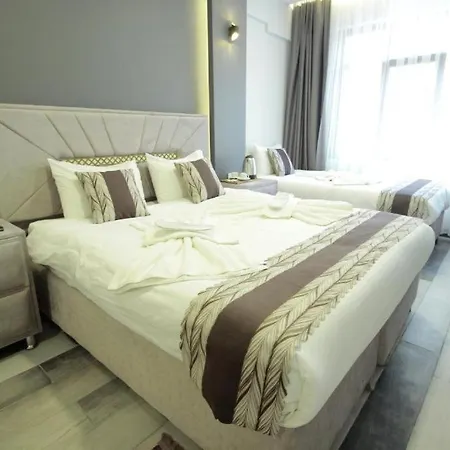 Hotel Guler & Cafe